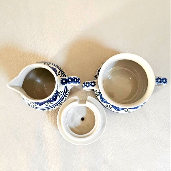 Polish Pottery Sugar Bowl/lid and Creamer - Picture 4 of 8